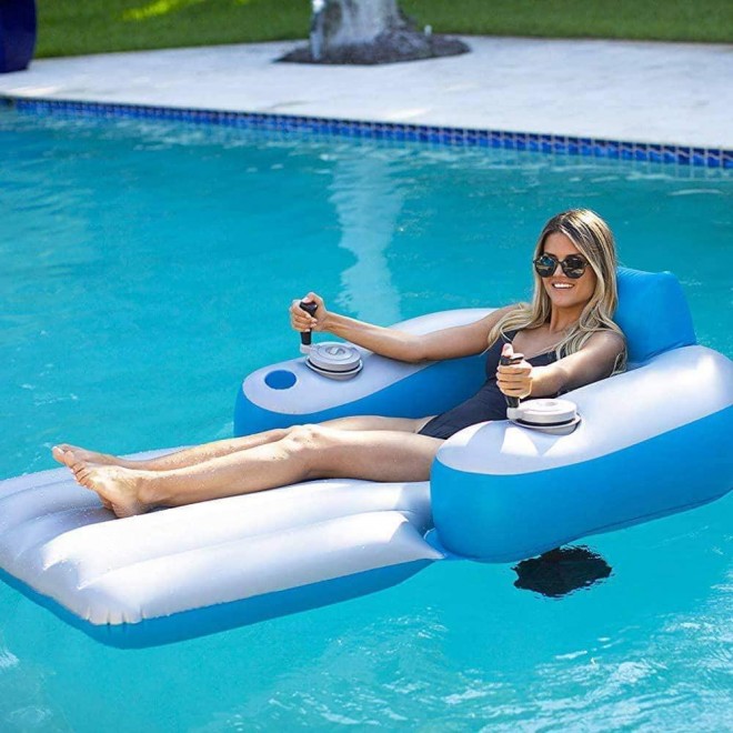 PoolCandy Splash Runner 2.5 Motorized Inflatable Pool Lounger, Water Hammock Raft for Pool or Lake, Toy for Adults & Kids, Lightweight, Durable, Propellers Enclosed w/Safety Grill, Batteries Required