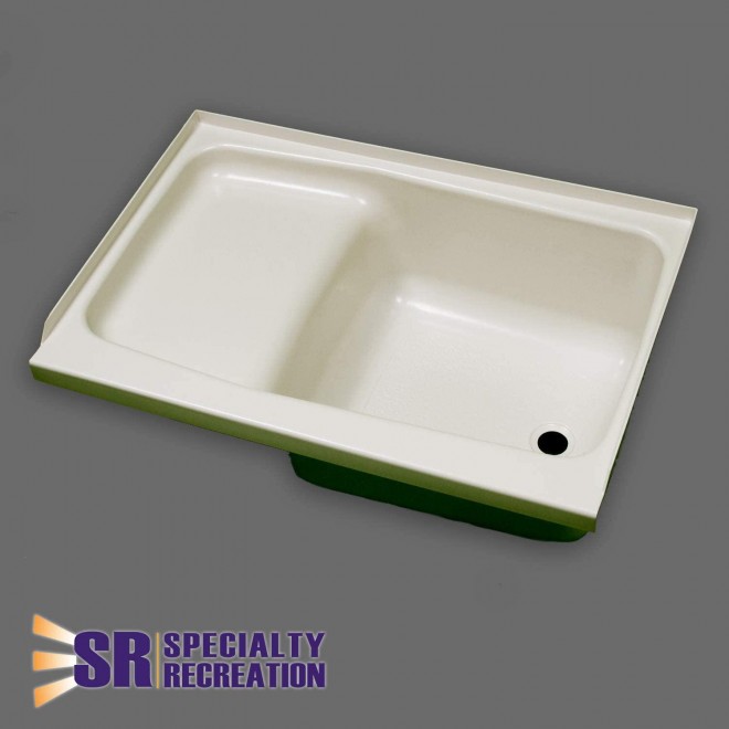 S.RECREATION Step TUB 24 X 36 RH PARCH